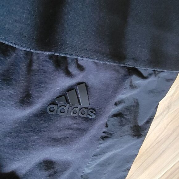 Adidas WND Wind Sporty Tech Mid Rise Tights in Black - Picture 8 of 16